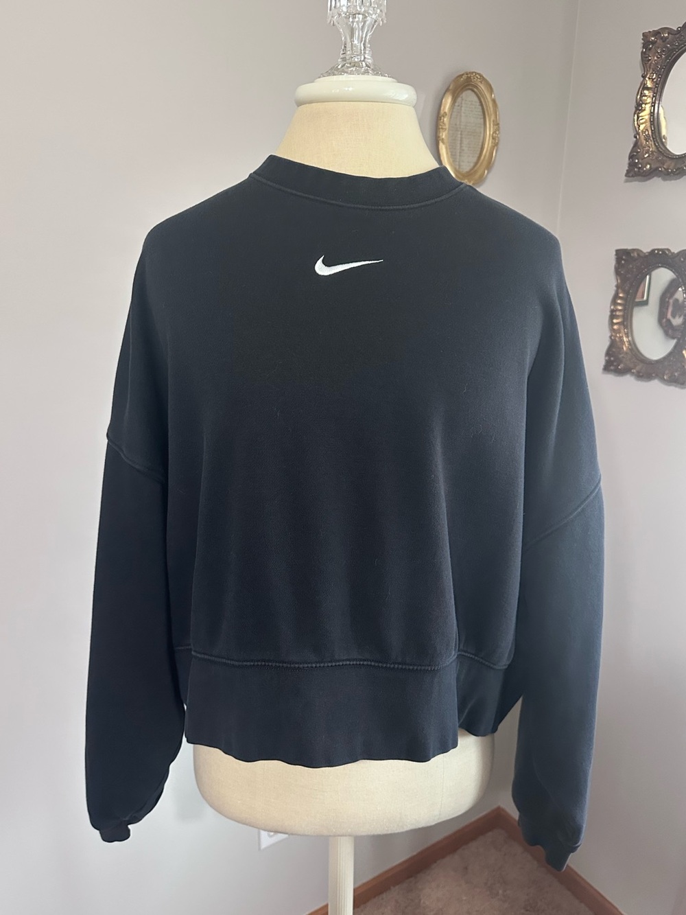 Nike Phoenix Fleece Crew Neck Pullover Sweatshirt - Picture 2 of 7